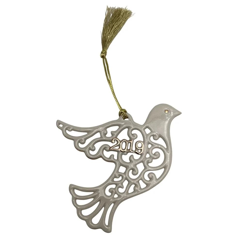 Lenox 2019 Annual Dove Ornament Ivory Porcelain Gold Tassel Pierced Scrollwork